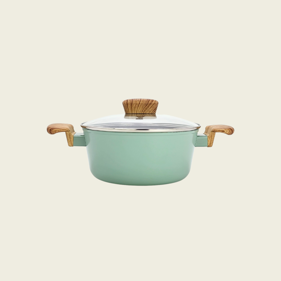 Casseroles & Stock Pots